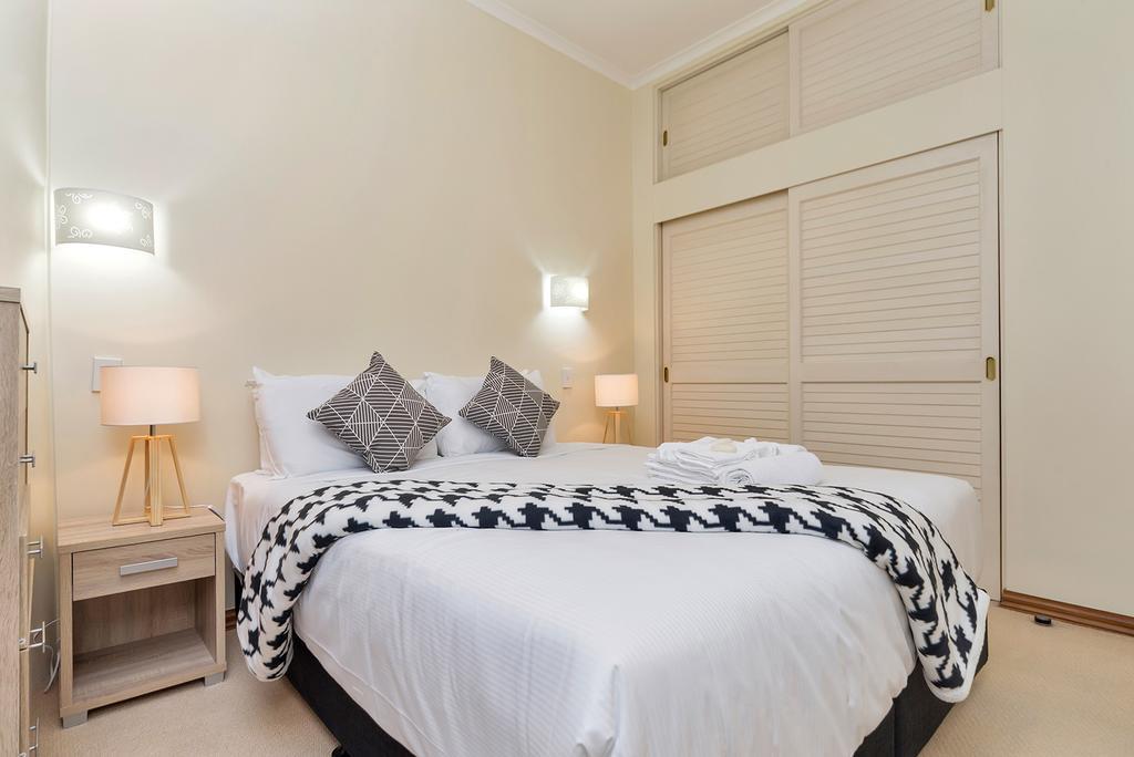 Princes Wharf - Private Apartments Оукланд Екстериор снимка